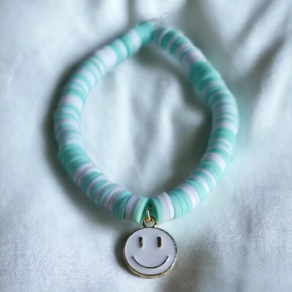 Smiley Face Charm Bracelet - Picture 1 of 3
